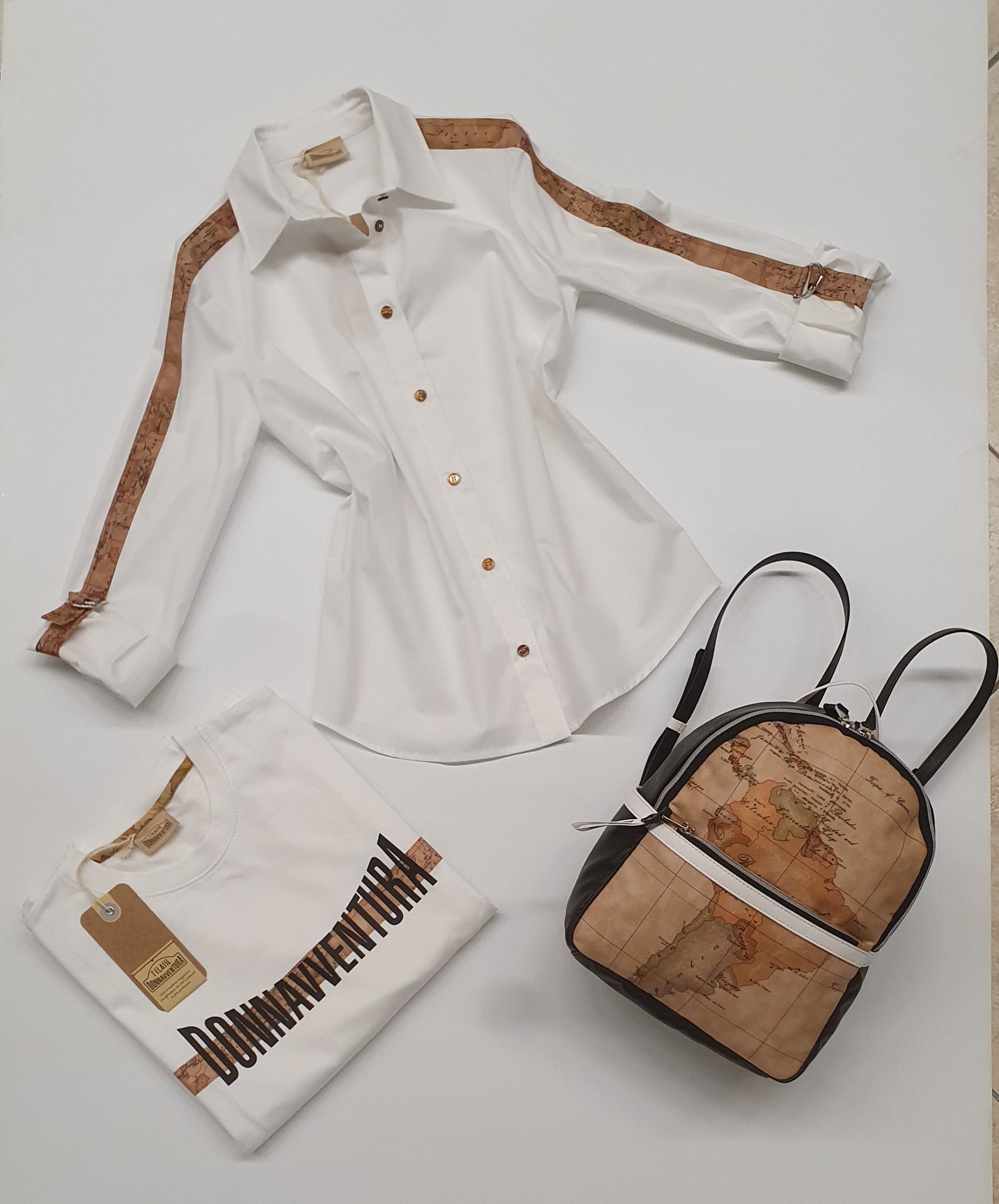 Abbigliamento donnavventura sale